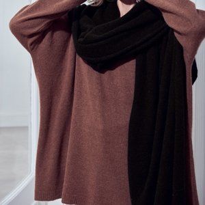Black Wool Wrap / Scarf by Cata Chavanne
